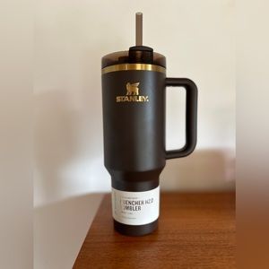 *Limited Edition* The Chocolate Gold Quencher FlowState™ Tumbler 40 oz
